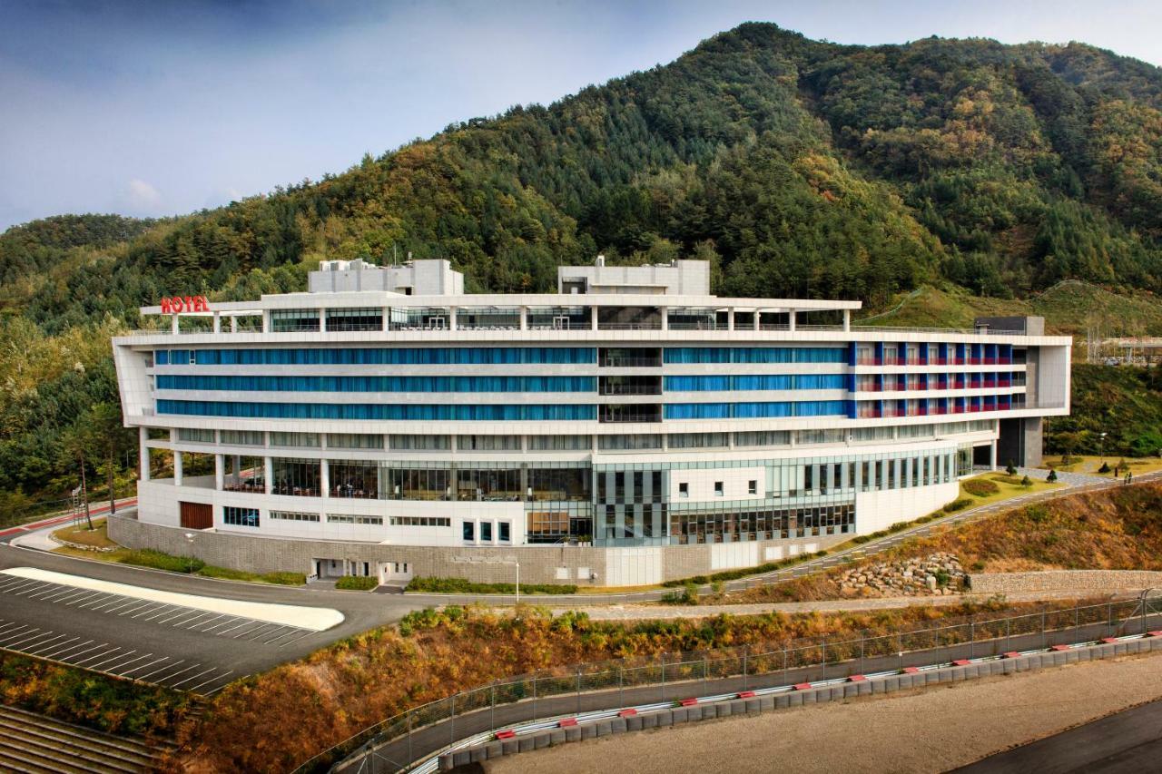 Take Hotel & Resort Inje Speedium Kültér fotó