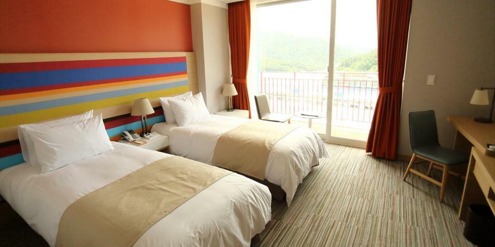 Take Hotel & Resort Inje Speedium Kültér fotó